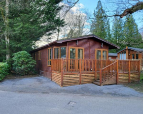 Cheerful 3 bedroom Lodge At White cross Bay Windermere